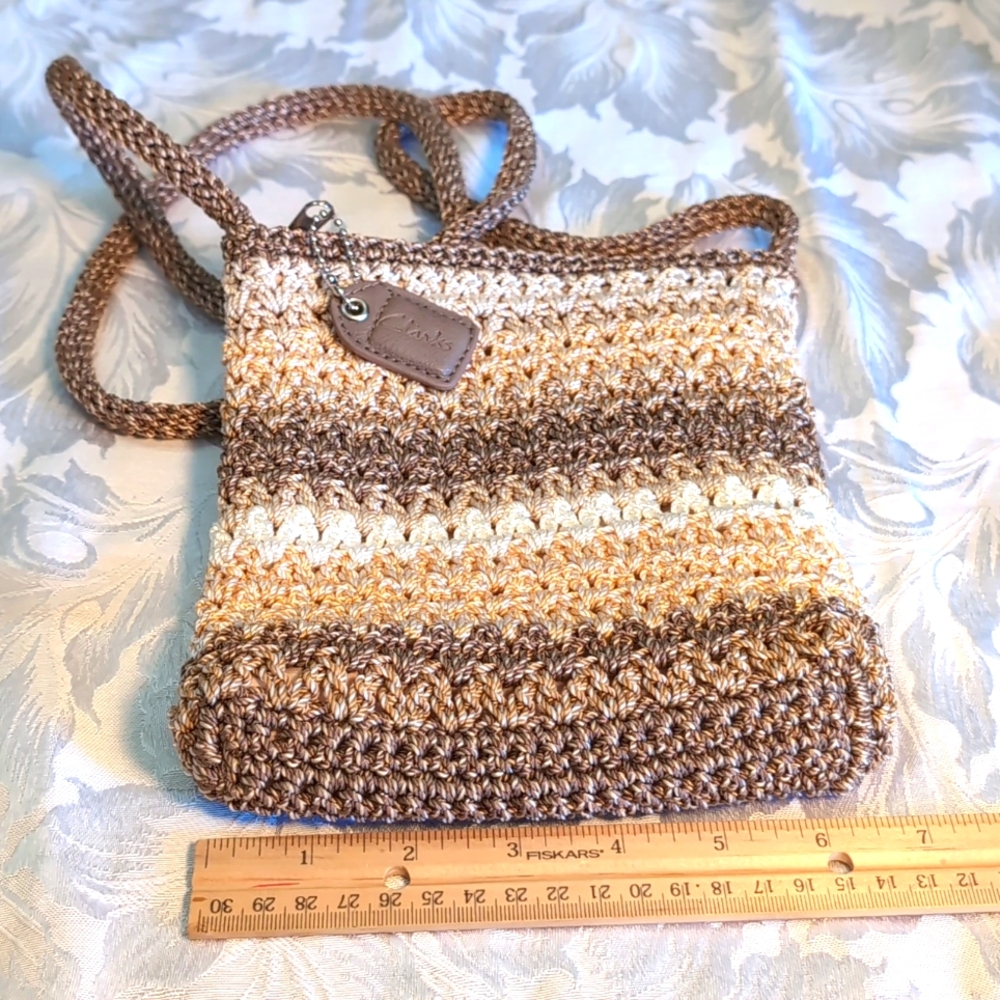 Clark's small knit shoulder bag